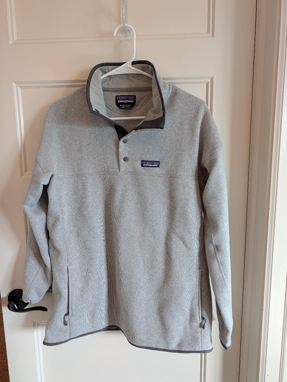 Patagonia Women’s Lightweight Better Sweater Marsupial Pullover Drifter Grey